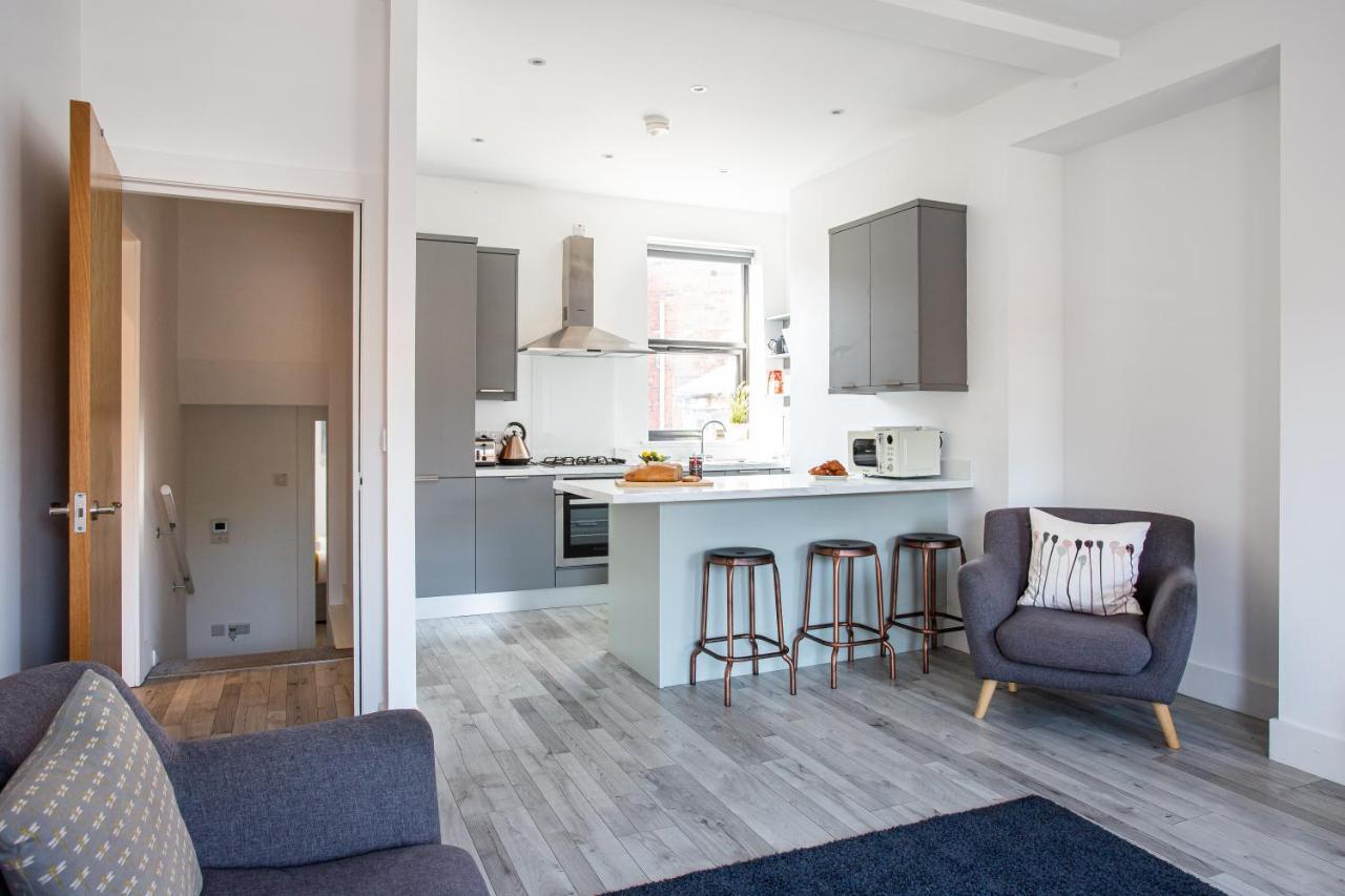 Modern Luxury Apartment, Sleeps 6, Best Location ベルファスト エクステリア 写真